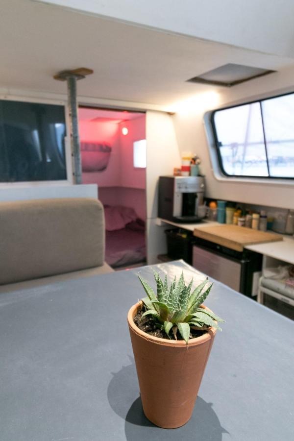 Bateau Penichette Atypique Hotel Нант Екстериор снимка
